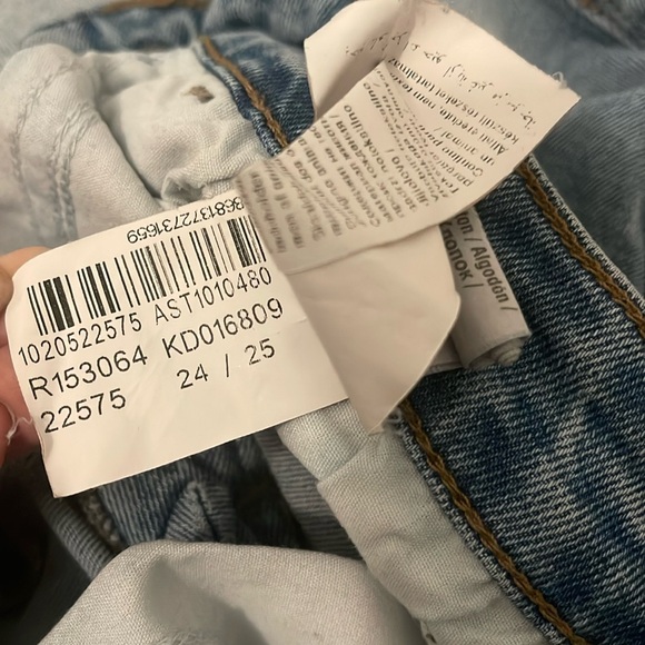 Mavi Ada Mid Rise Distressed Light Blue Wash  Boyfriend Jeans 24X25 - Picture 3 of 8